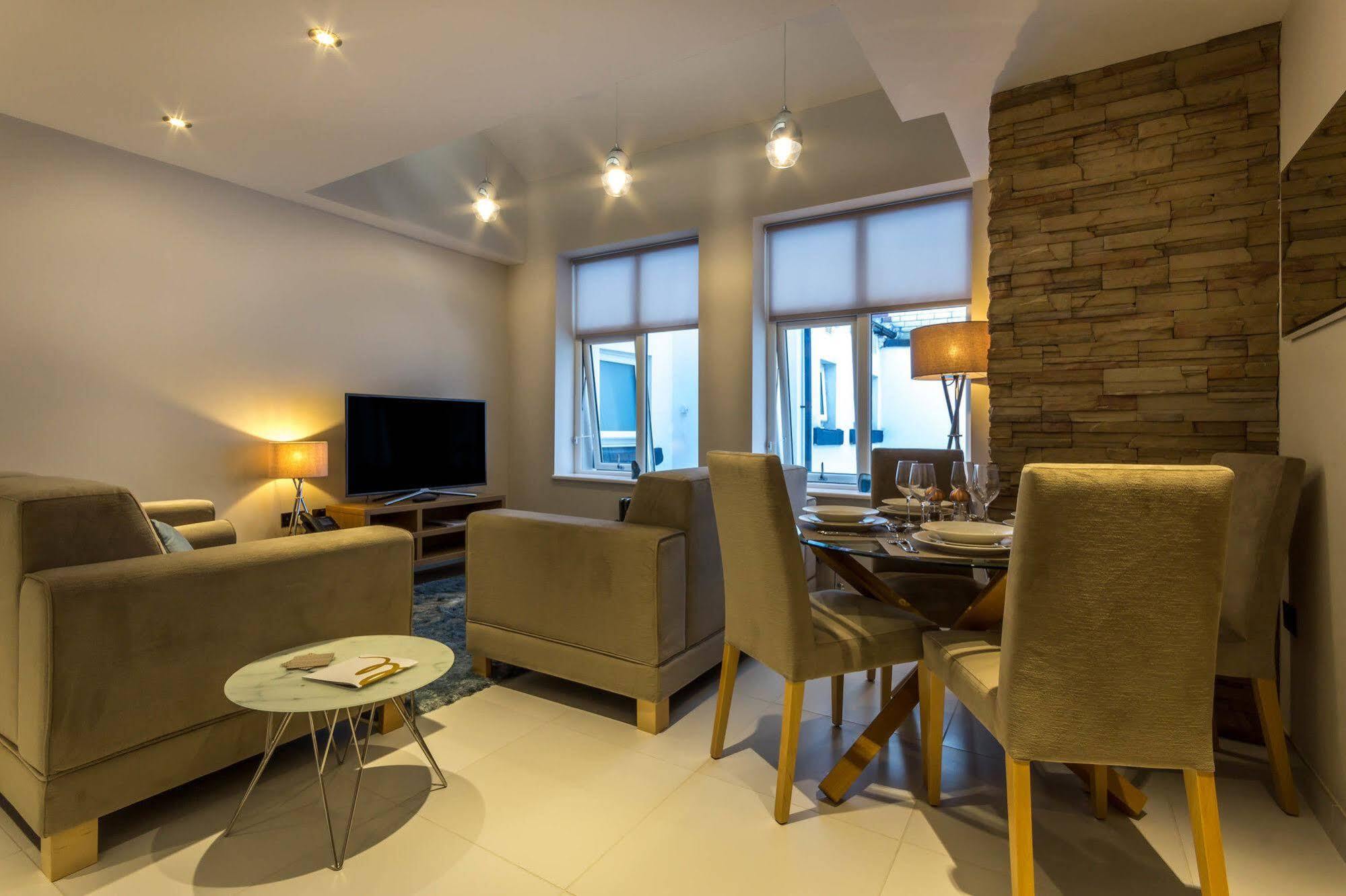 Mansio Suites Basinghall Leeds  Buitenkant foto