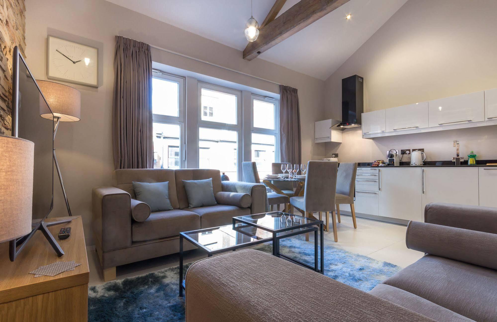 Mansio Suites Basinghall Leeds  Buitenkant foto