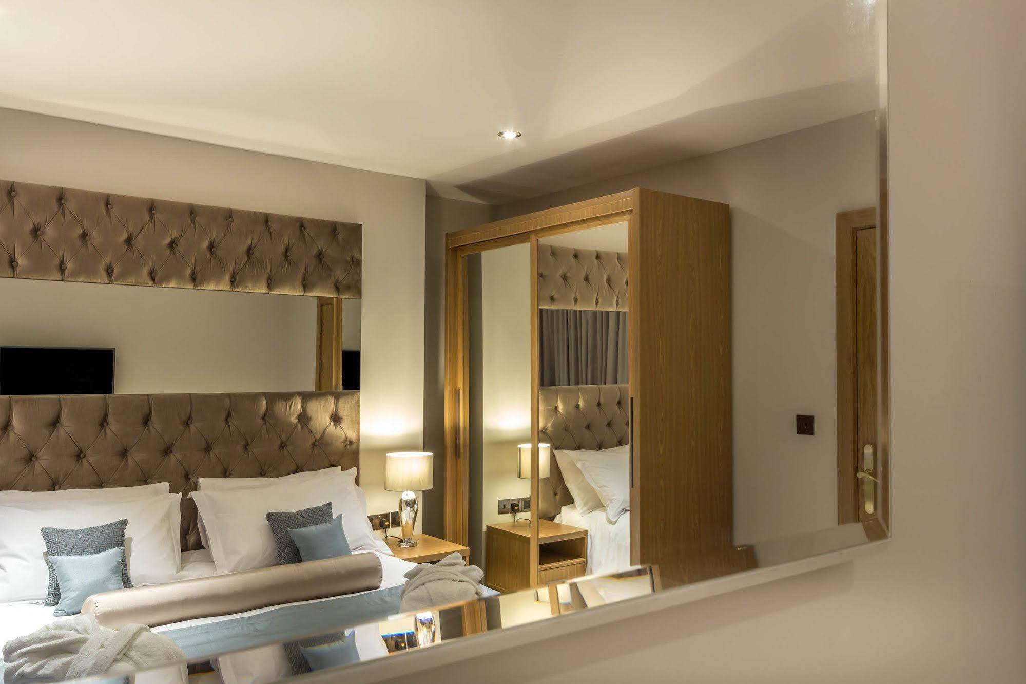 Mansio Suites Basinghall Leeds  Buitenkant foto