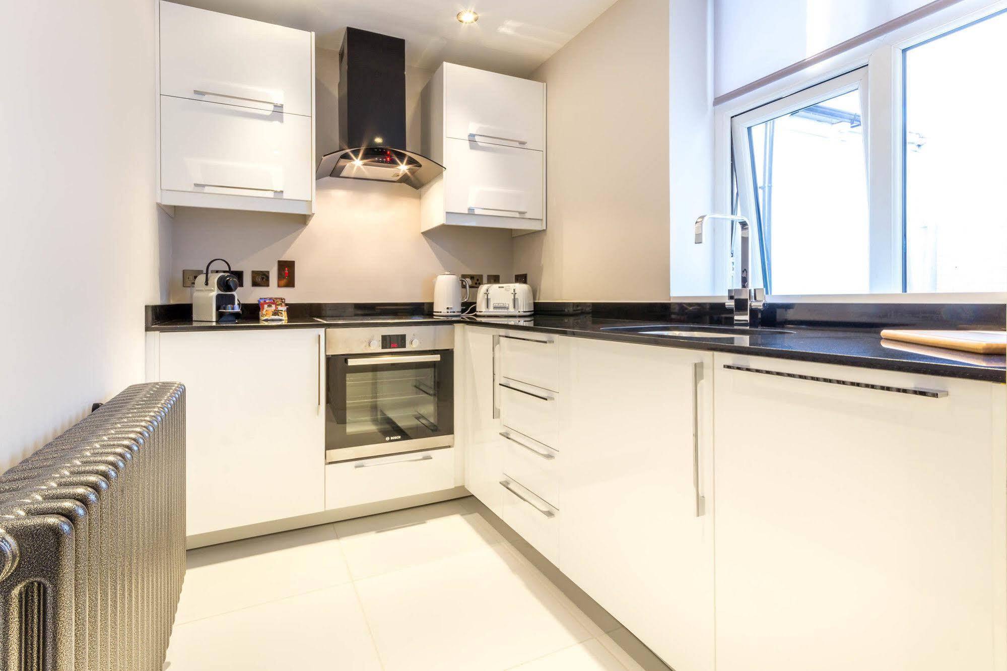 Mansio Suites Basinghall Leeds  Buitenkant foto